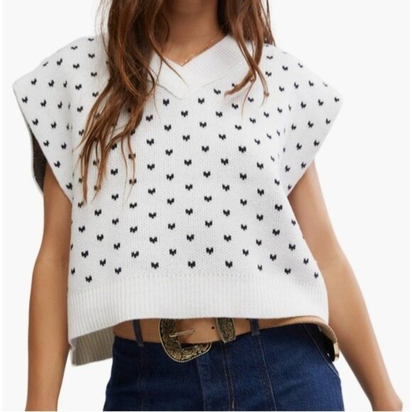 Free People Easy Street White Black Knit Vest NWOT-  XS - Picture 1 of 9